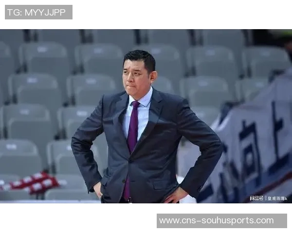 巴特尔盛赞巩晓彬为篮球史上最帅球员展现高情商魅力