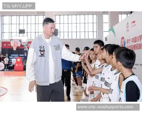 朱芳雨连续无缘四强后宣布卸任广东主帅杜锋送上祝福与支持